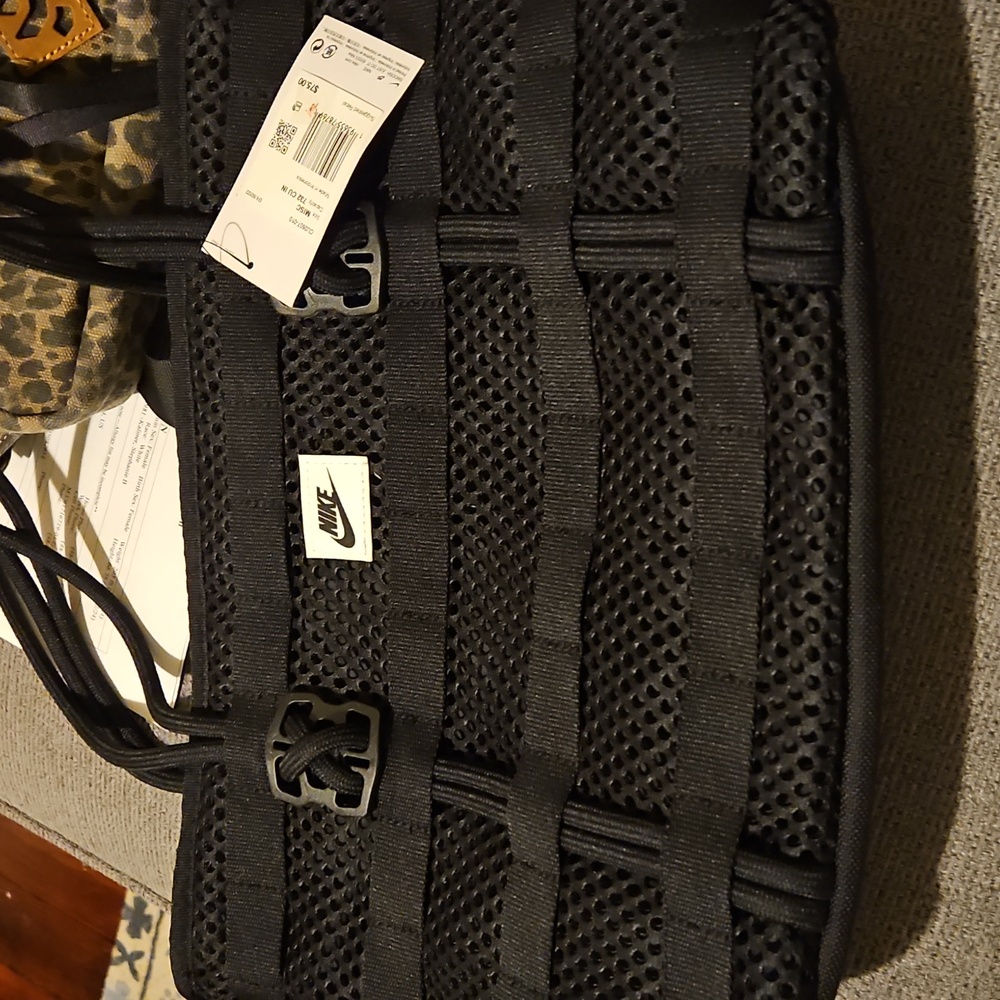 Nike Street wear mini messenger bag/pusrse